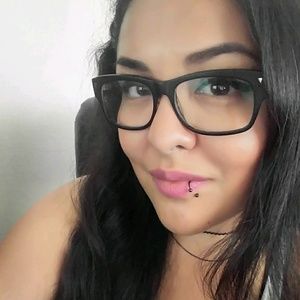 Meet your Posher, Marisol